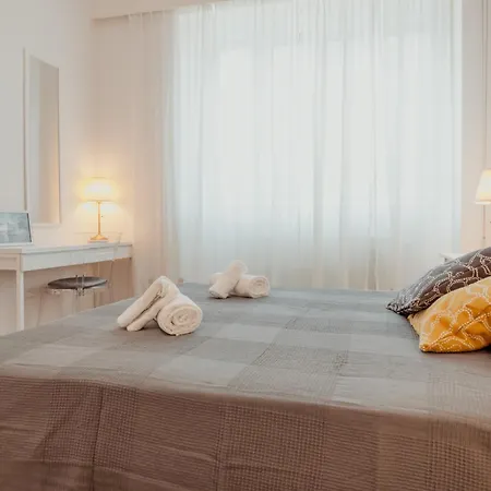 アパート Bauhaus Literary