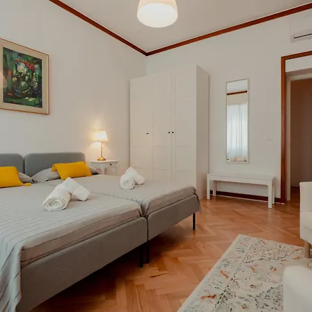 Bauhaus Literary Апартаменты *