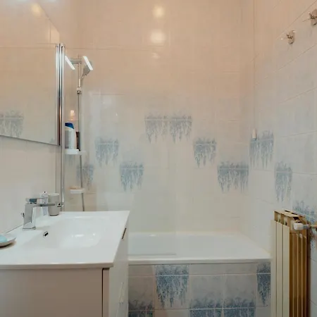 Bauhaus Literary * トリエステ